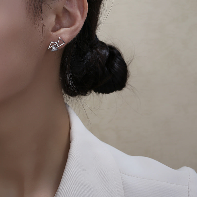 Triangle Overlap Hollow Ear Stud Female Geometry