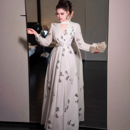 High-end Stylish Unique Machine Embroidery Waist-tight Dress